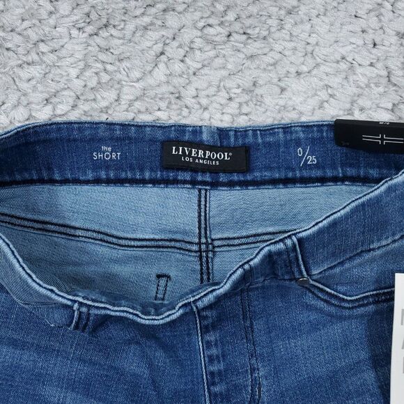 Liverpool Chloe Pull On Stretch Jean Shorts Size 0 25 Blue Rolled - Picture 7 of 10